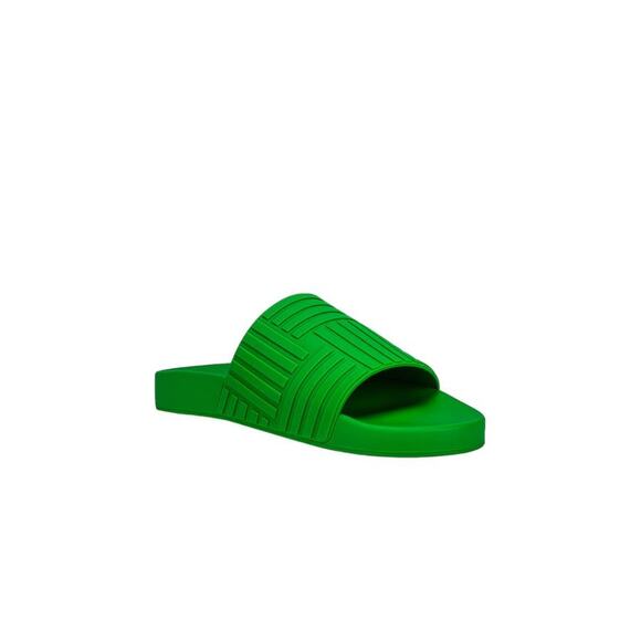 Bottega Veneta Shoes - Bottega Veneta Rubber Carpet Slide Sandal in Parakeet 39